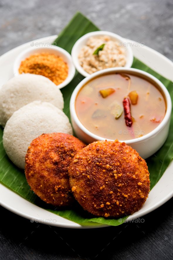 Idli With Karam Podi